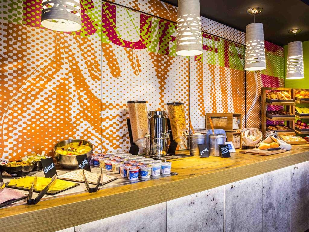 Ibis Budget Glasgow Restaurant photo